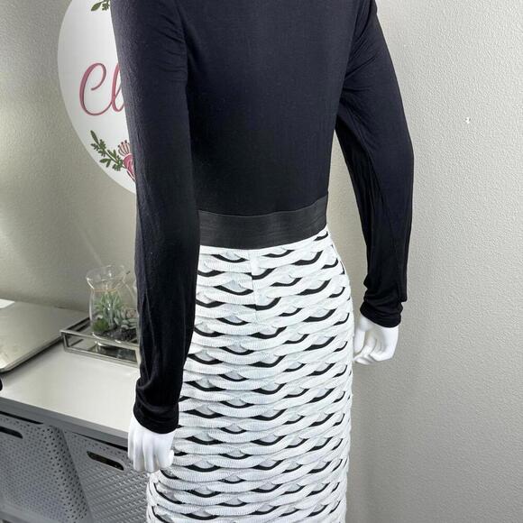 Beautiful Kay Unger New York Dress Size 8 - Picture 5 of 7
